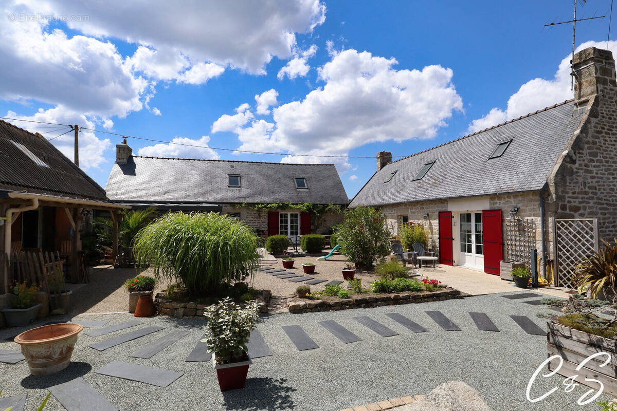 Maison à PLOBANNALEC-LESCONIL