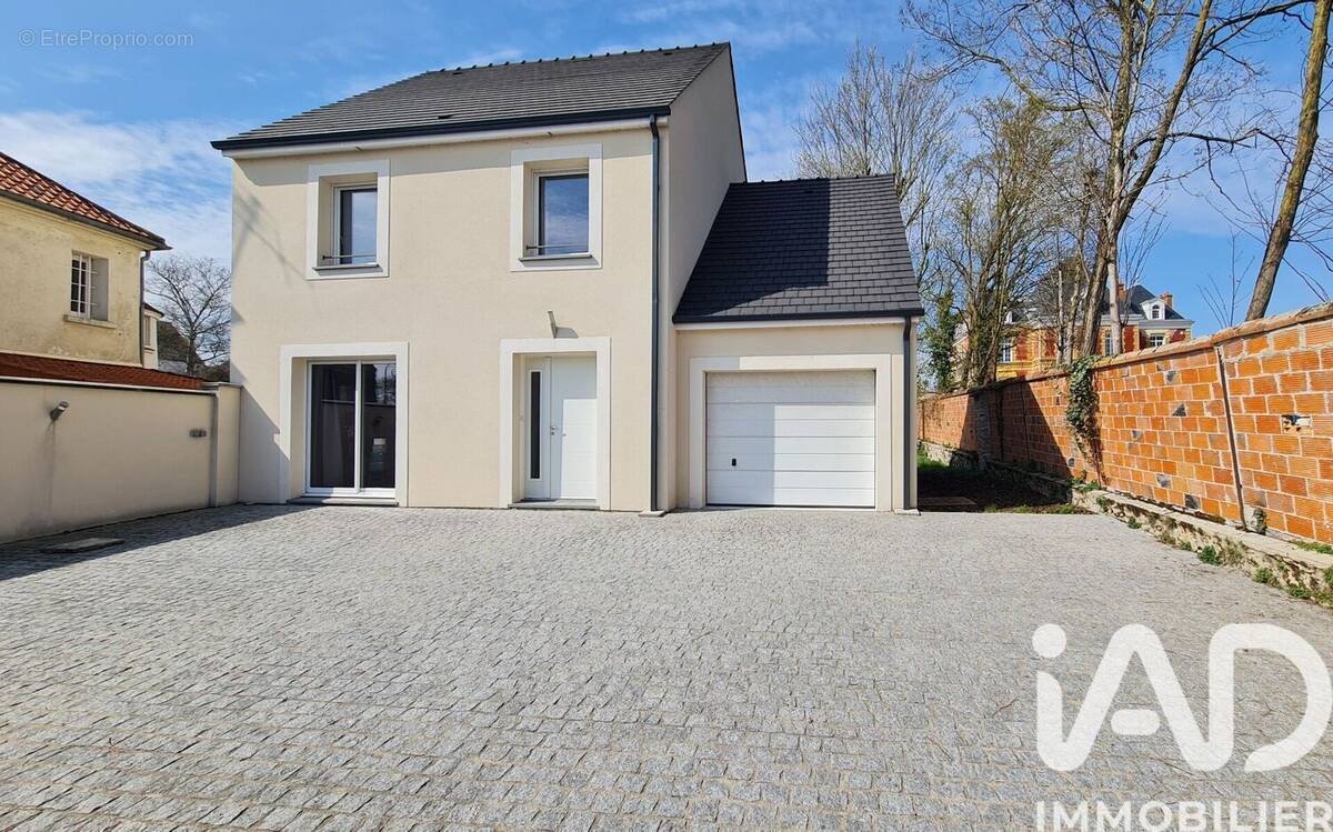 Photo 1 - Maison à ANNET-SUR-MARNE