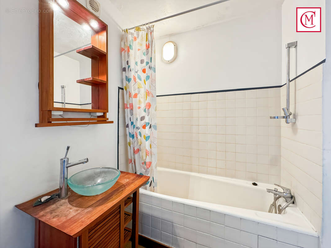 Appartement à LA TRONCHE