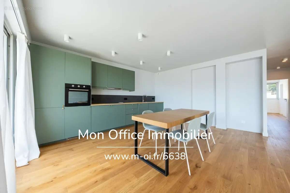 Appartement à MARSEILLE-6E