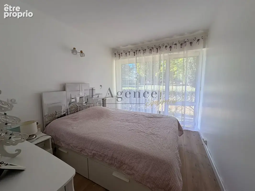 Appartement  4 pièce(s) 92 m2 - photo 10