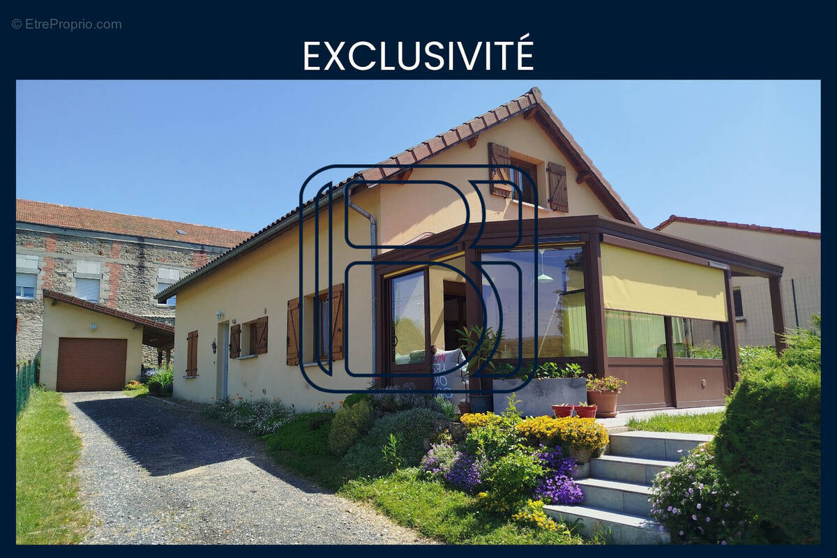 Maison à CUNLHAT