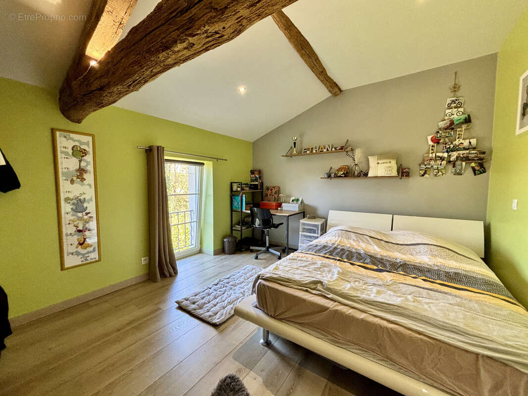 Maison à NEUVILLE-DE-POITOU