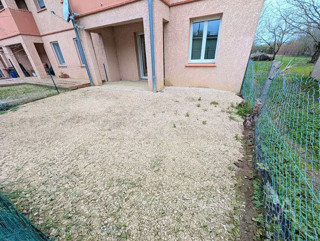 Appartement à BAZIEGE