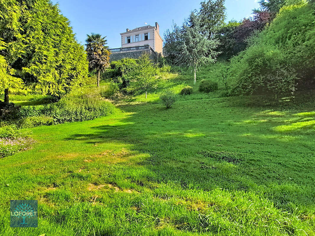Maison à ERNEE