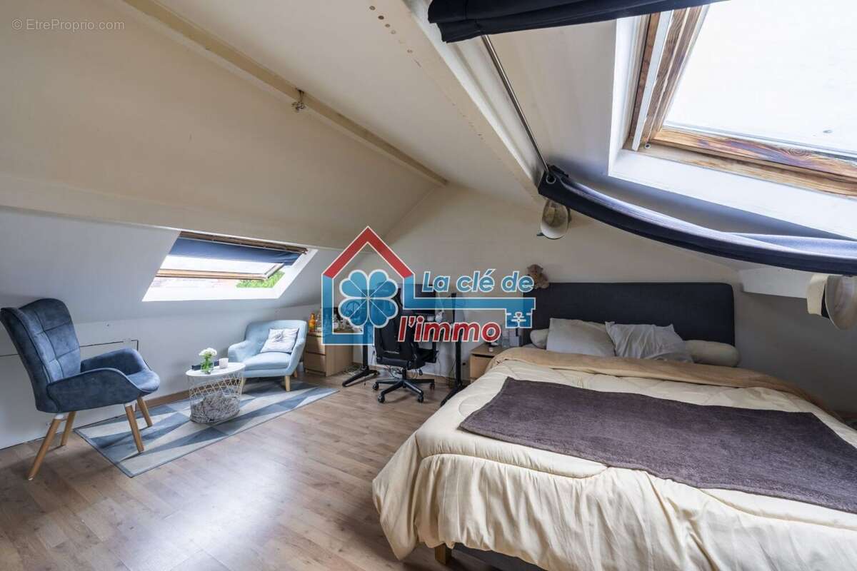 Appartement à MOISSY-CRAMAYEL