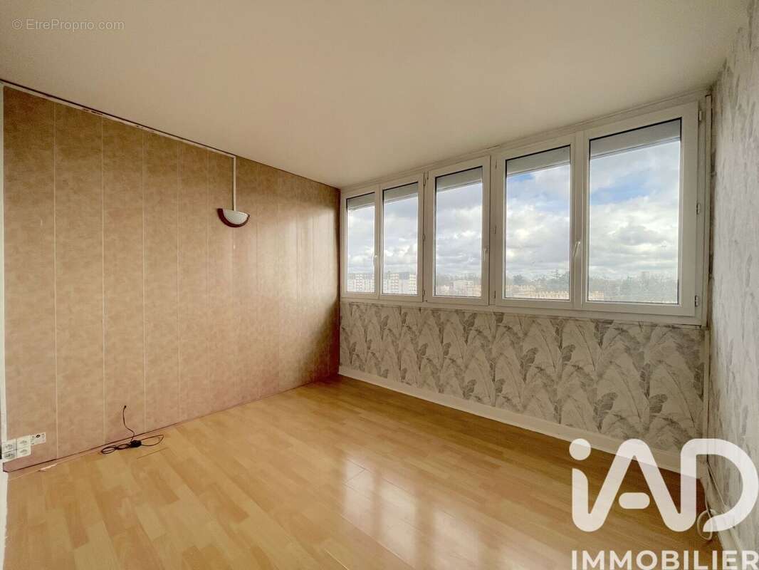 Photo 7 - Appartement à SAVIGNY-SUR-ORGE