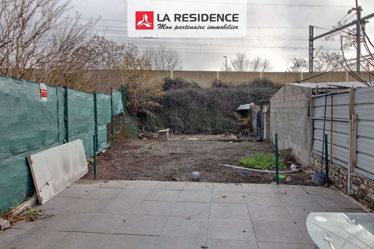 Maison à LES MUREAUX