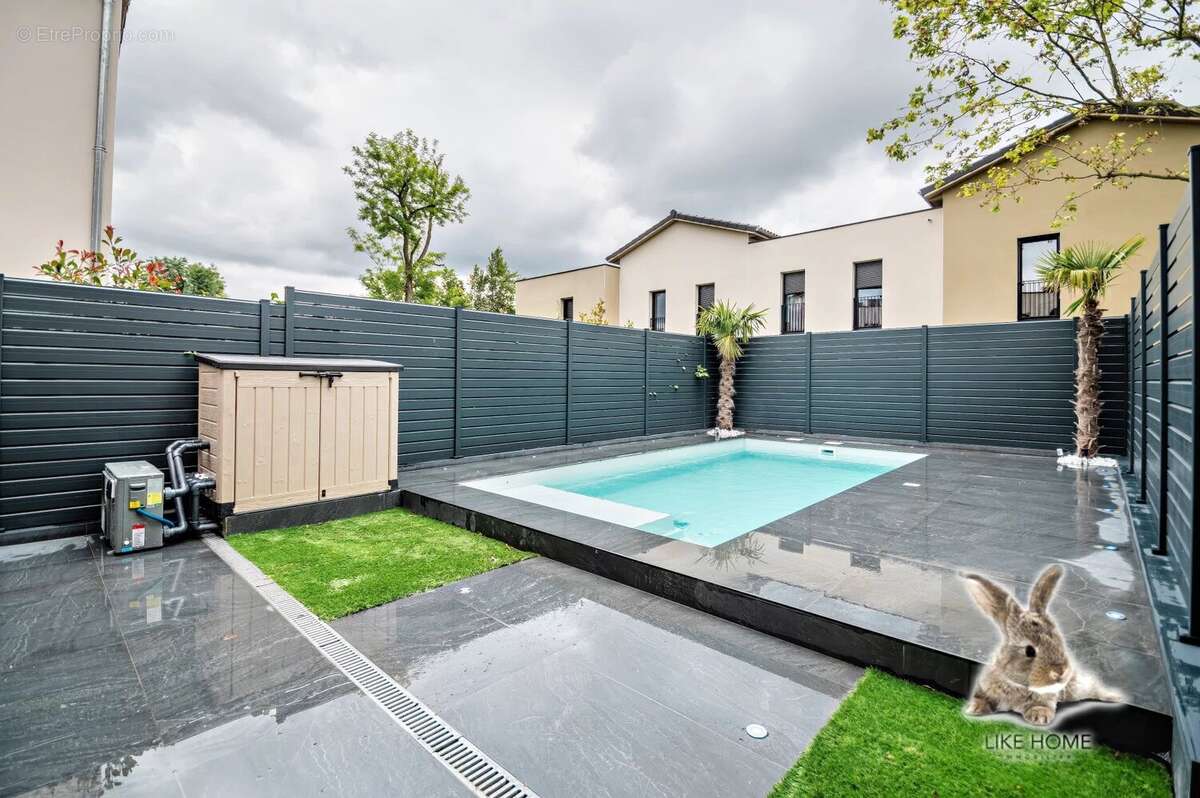 Maison à DARDILLY