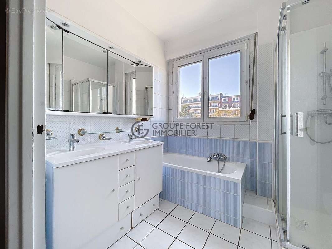 Appartement à LA MADELEINE