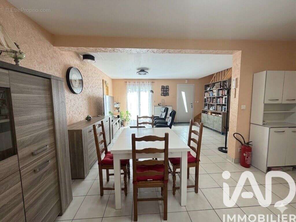 Photo 7 - Maison à QUIMPERLE