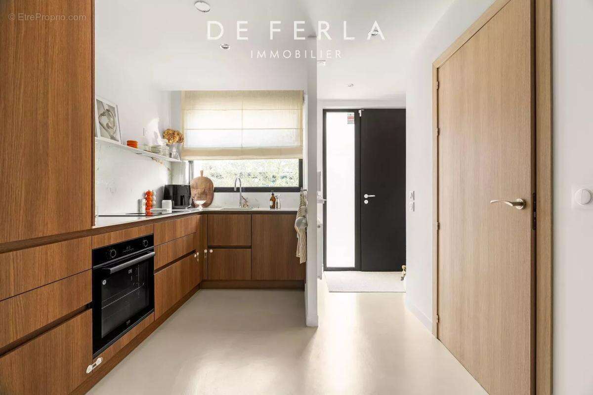 Appartement à SAINT-MAUR-DES-FOSSES