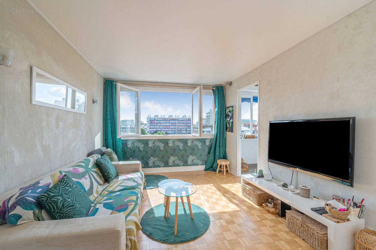 Appartement à PARIS-15E