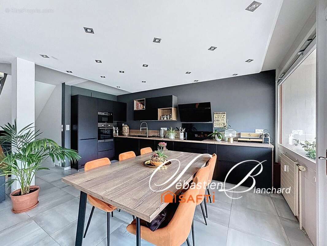 Photo 2 - Appartement à SEYSSEL