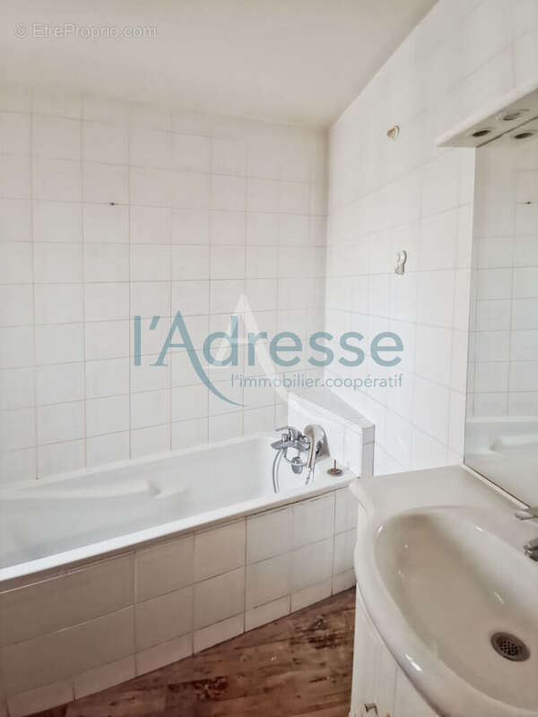 Appartement à SURESNES