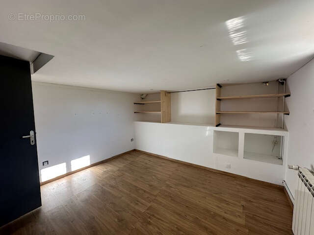 Maison à CHASTELLUX-SUR-CURE