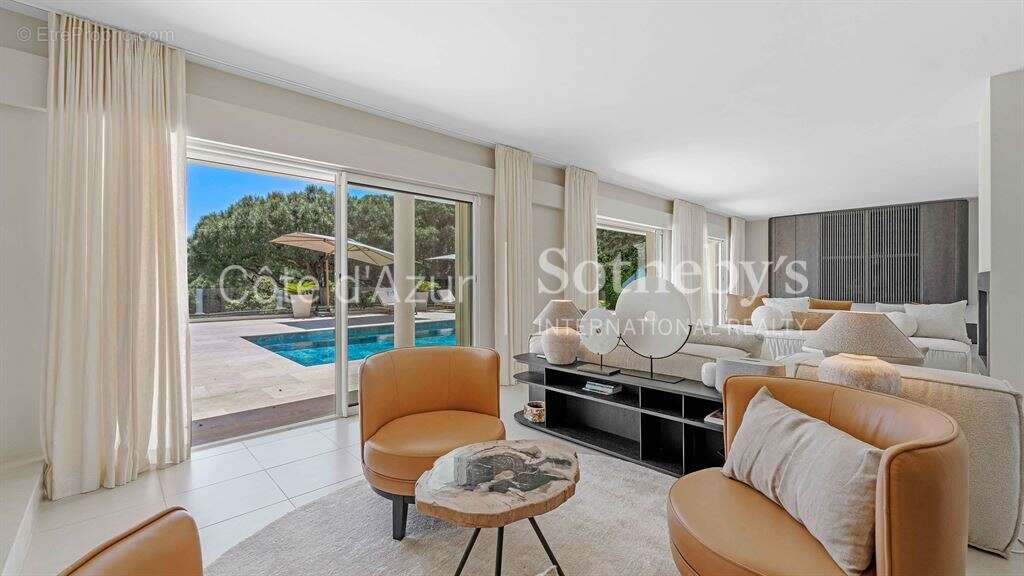 Exclusivité villa contemporaine avec vue mer, proche plage de la Nartelle - photo 16