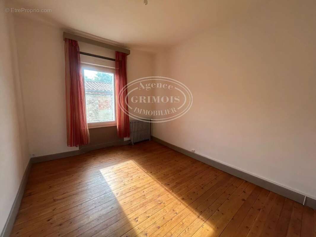 Maison à LEZIGNAN-CORBIERES