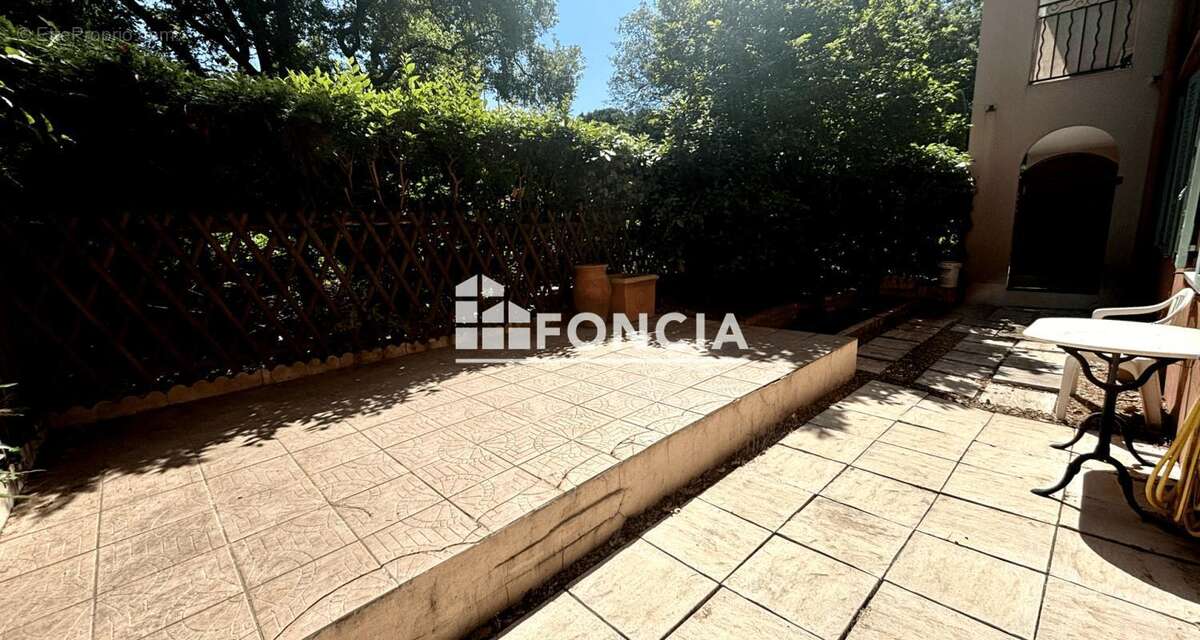 Appartement à FREJUS