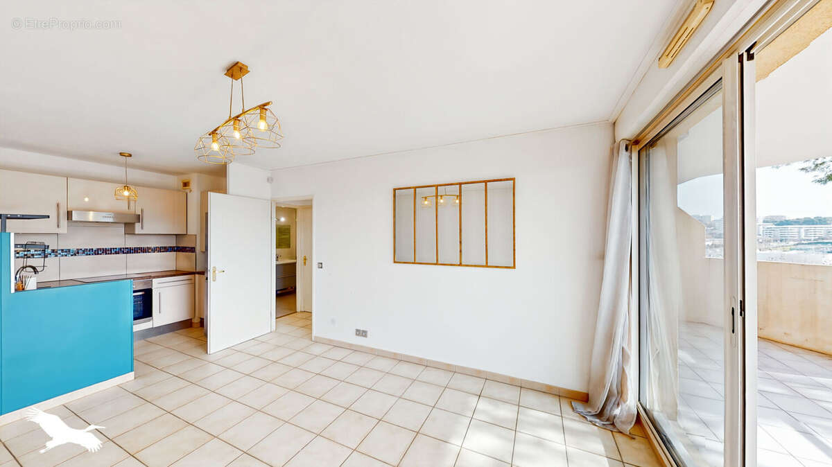 Appartement à MARSEILLE-12E