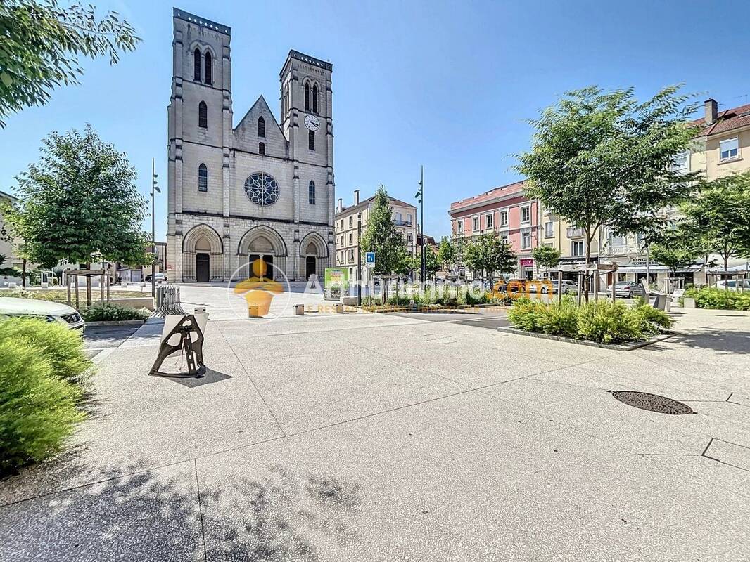 Appartement à BOURGOIN-JALLIEU