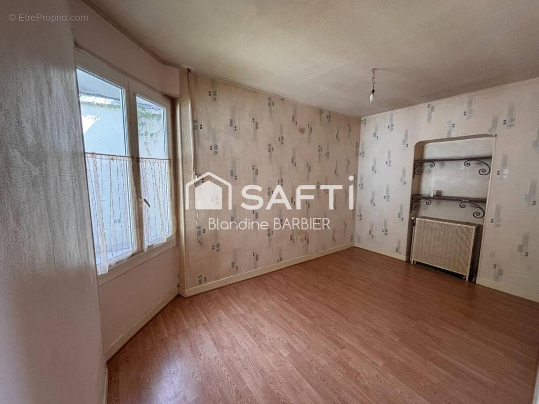 Photo 1 - Maison à LE CREUSOT