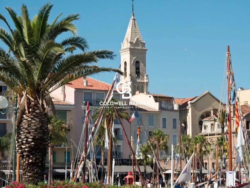 Appartement à SANARY-SUR-MER