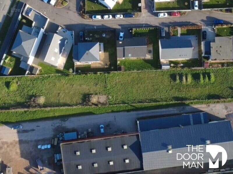 Terrain à FEUGUEROLLES-BULLY