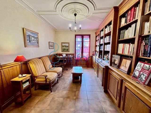Maison à AUBAIS