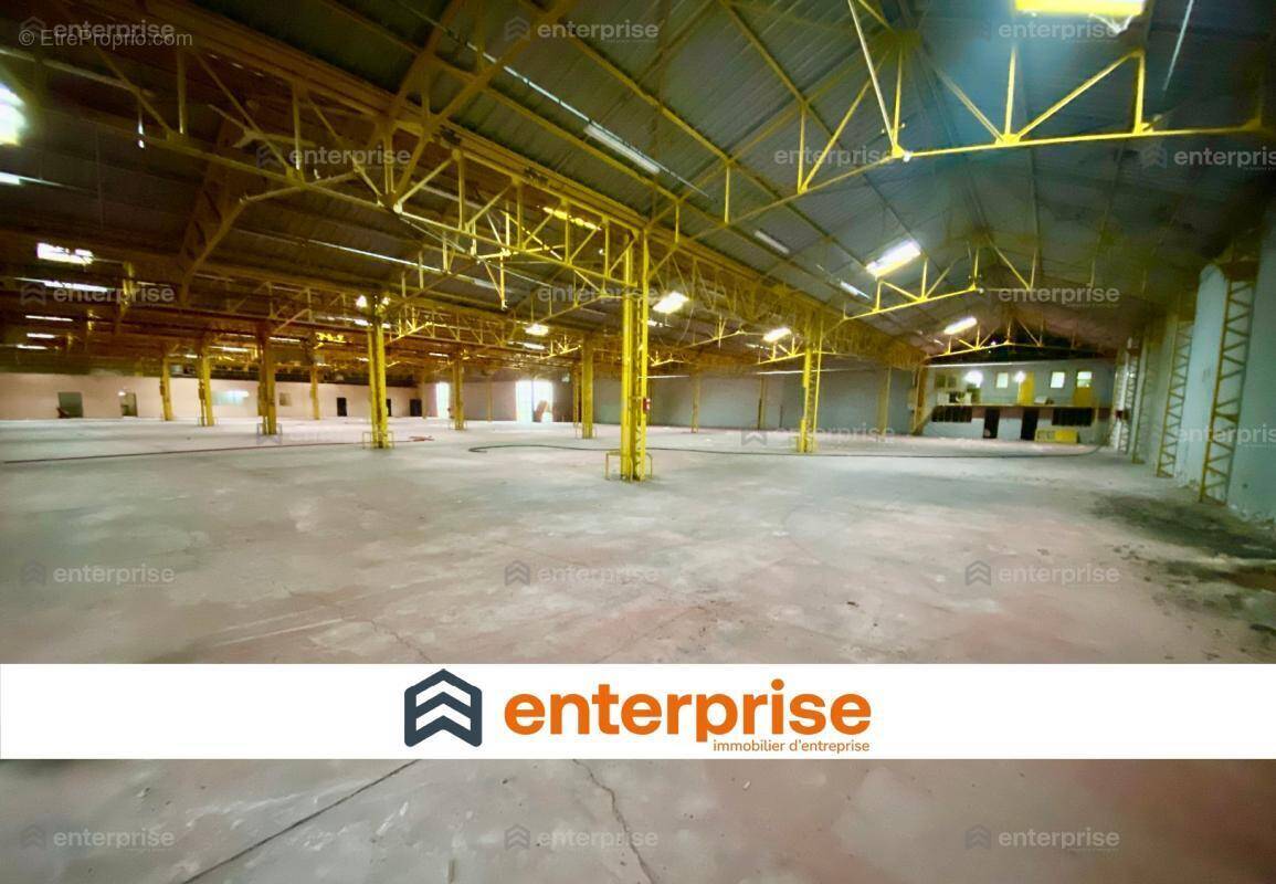 Commerce à FRESNOY-LE-GRAND