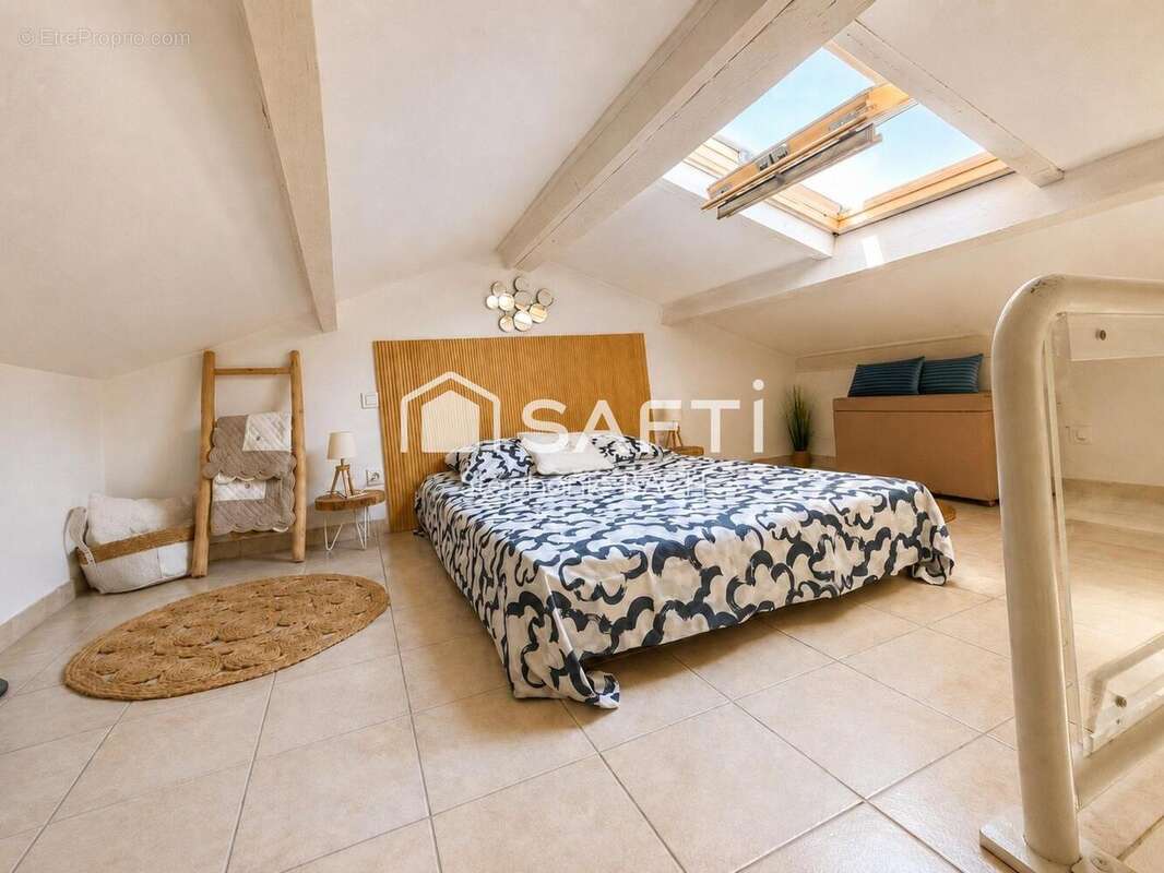Photo 3 - Appartement à SAINT-CYR-SUR-MER