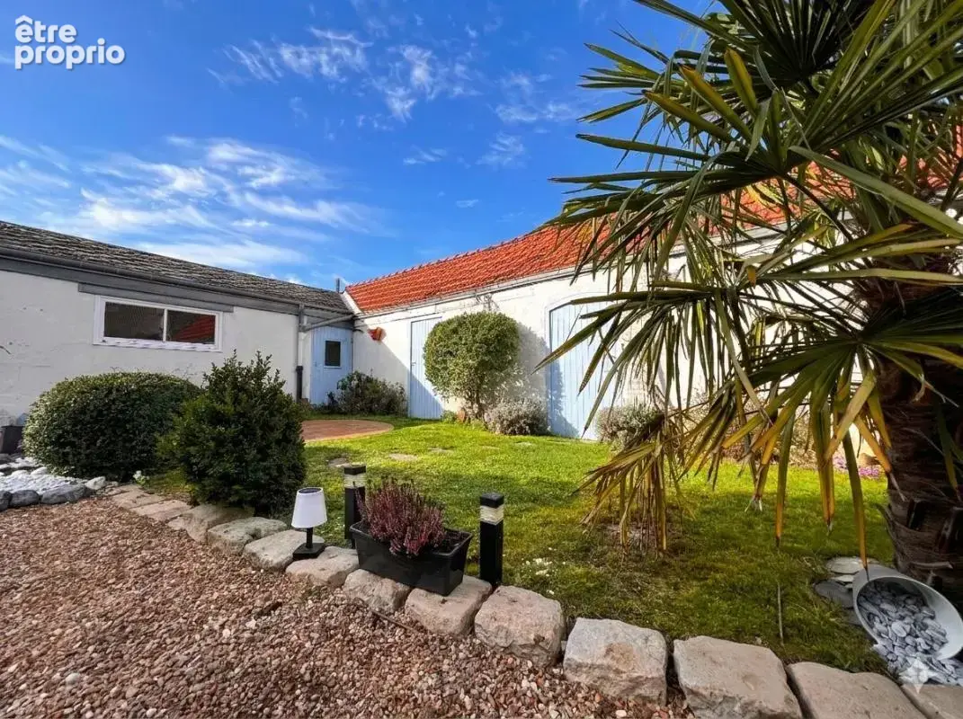 Photo Maison à Peronville au prix de 180 000€