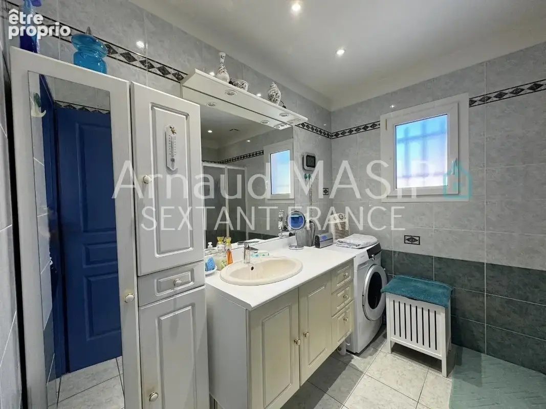 Ville 4f 97m² hab, 3 ch, double garage, parking camping car, terrasse, belle vue, au calme proche commerces - photo 7