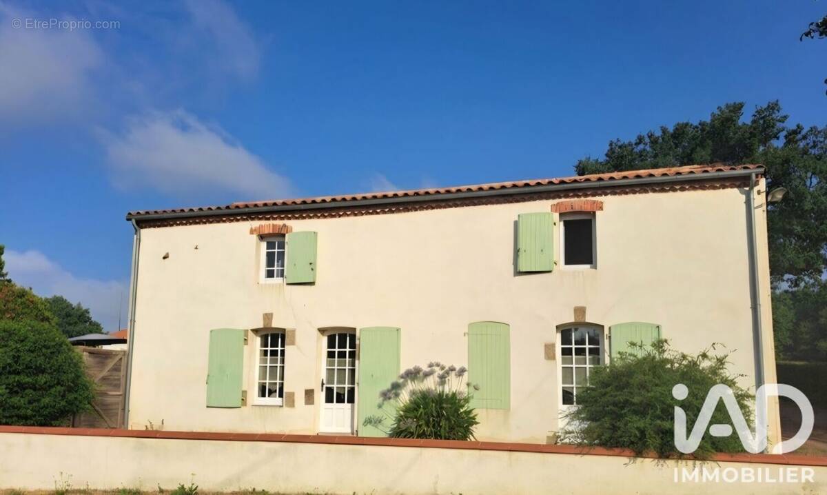 Photo 1 - Maison à LA FERRIERE