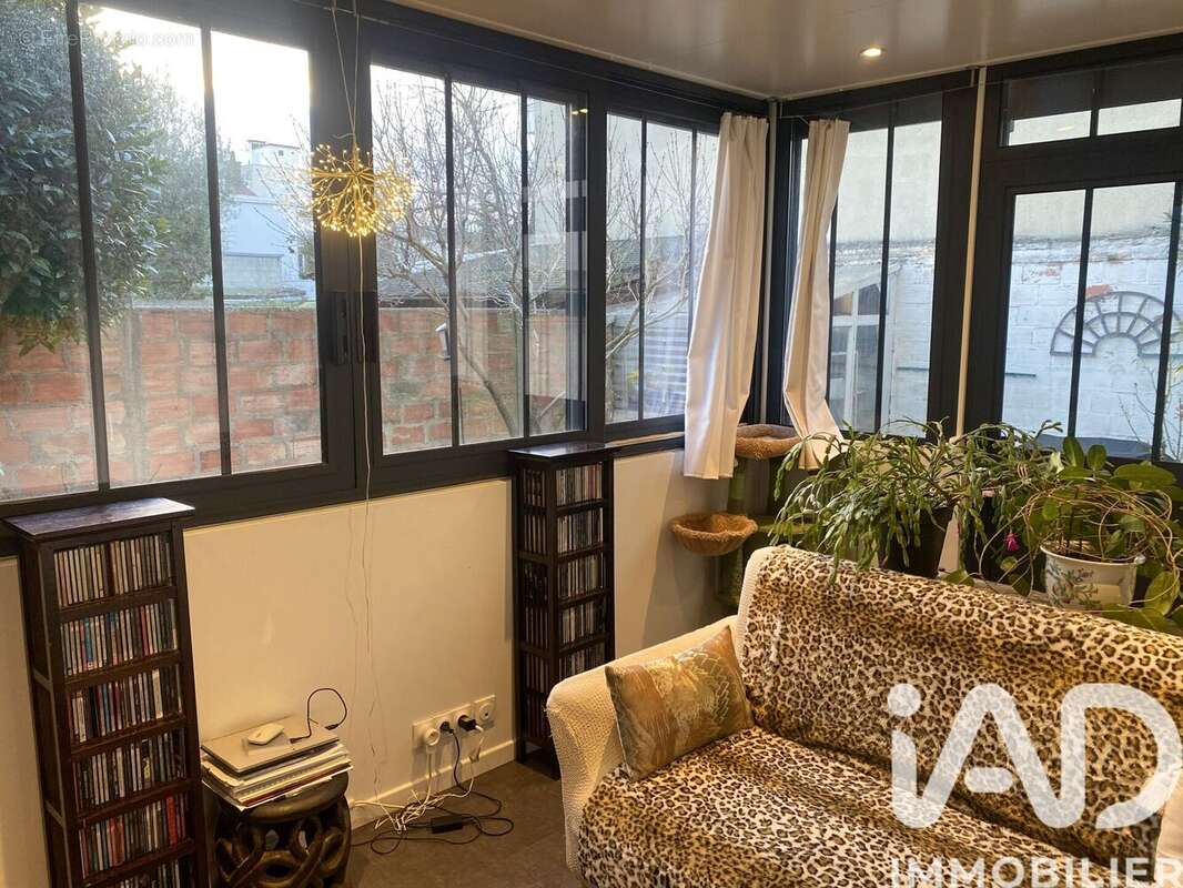 Photo 4 - Appartement à ASNIERES-SUR-SEINE