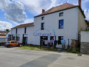 Maison à BOURG-LE-COMTE