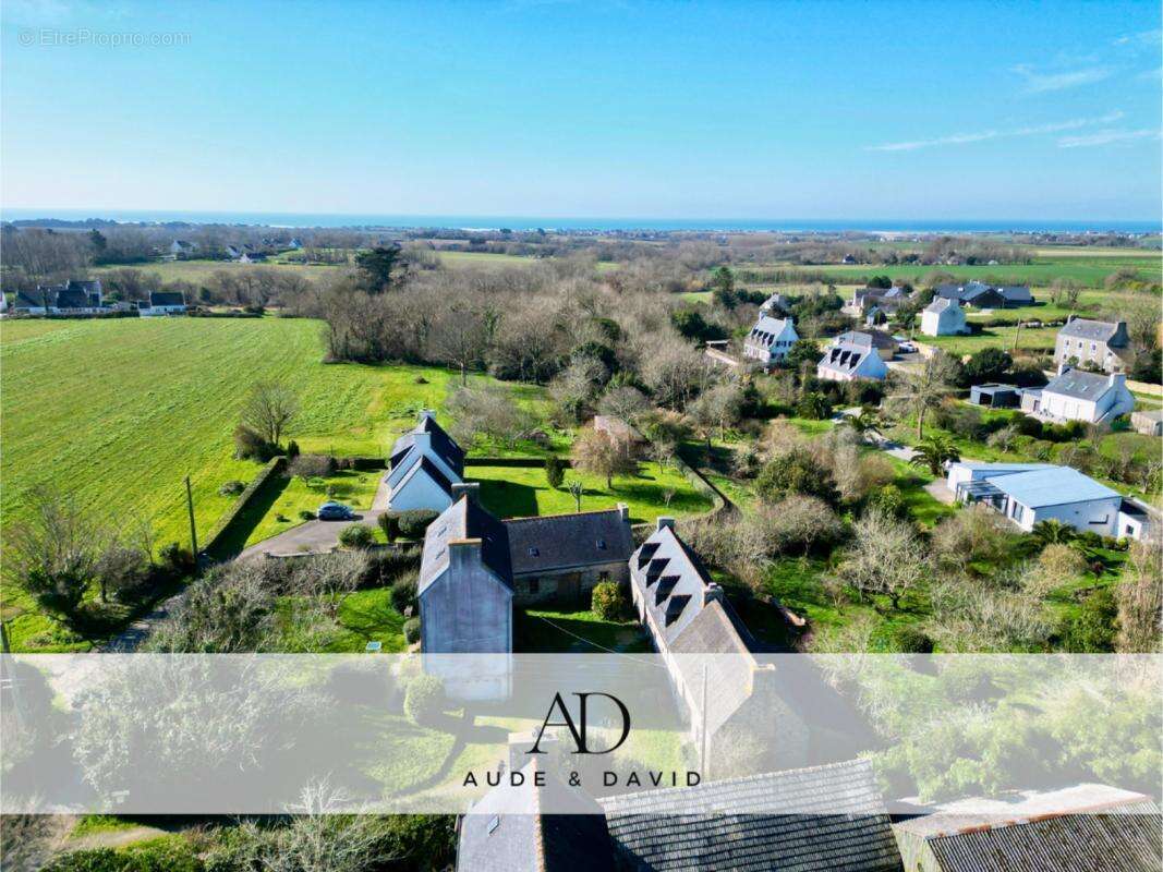 Maison à POULDREUZIC