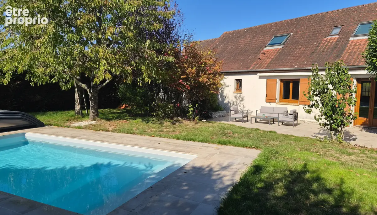 Maison  - 162 m² - NOTRE DAME D'OE - photo 9