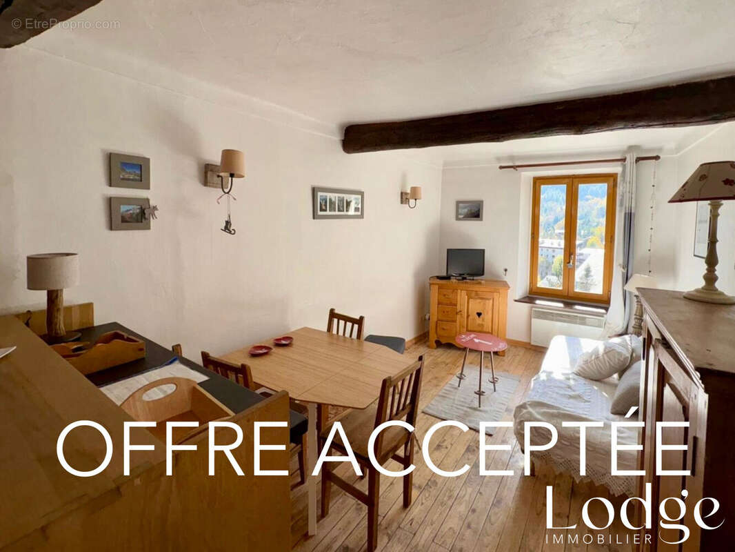 Appartement à LA SALLE-LES-ALPES