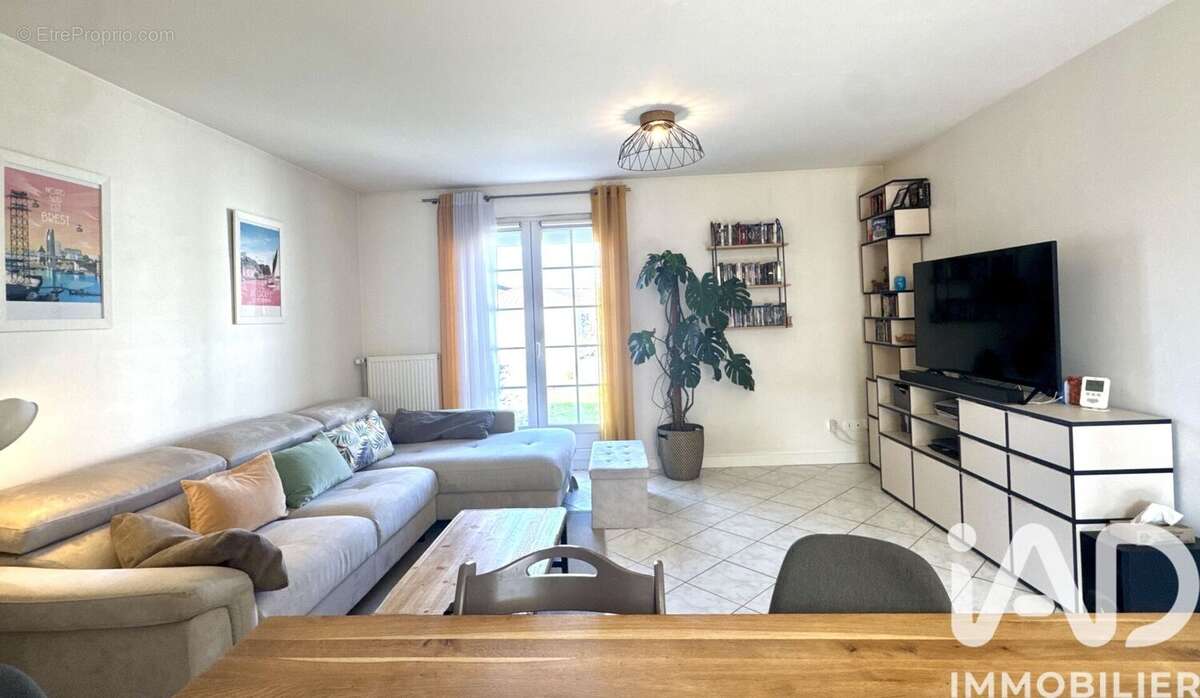 Maison 92 m² à Argancy  - photo 2
