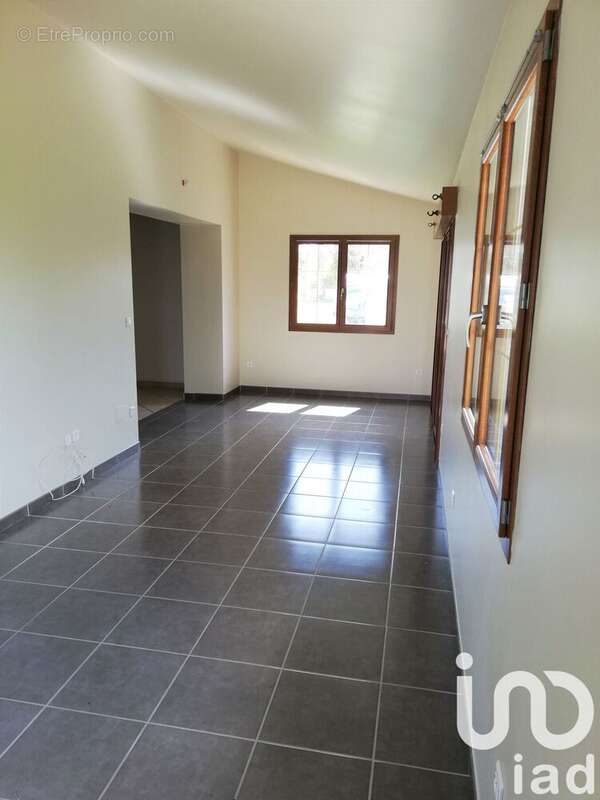 Photo 6 - Maison à SAINT-GERVAIS-EN-VALLIERE