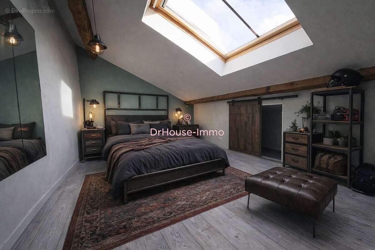 Appartement 73 m² à Saint-Etienne  - photo 16