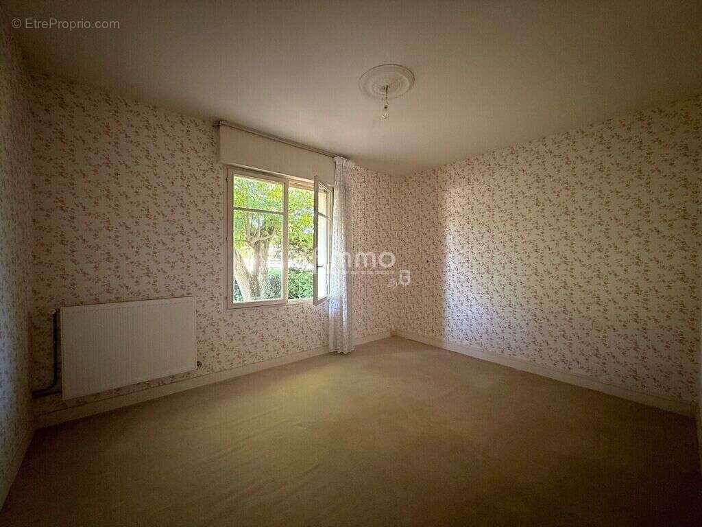 Maison à VILLENAVE-D'ORNON