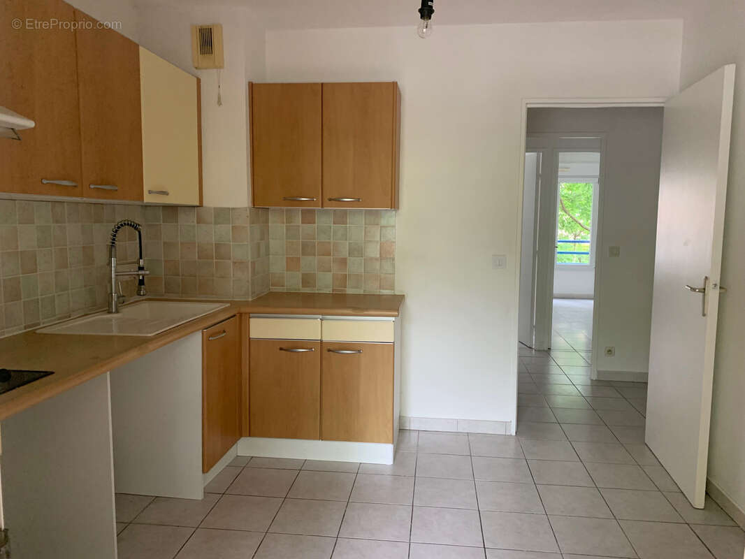 Appartement à MOUANS-SARTOUX