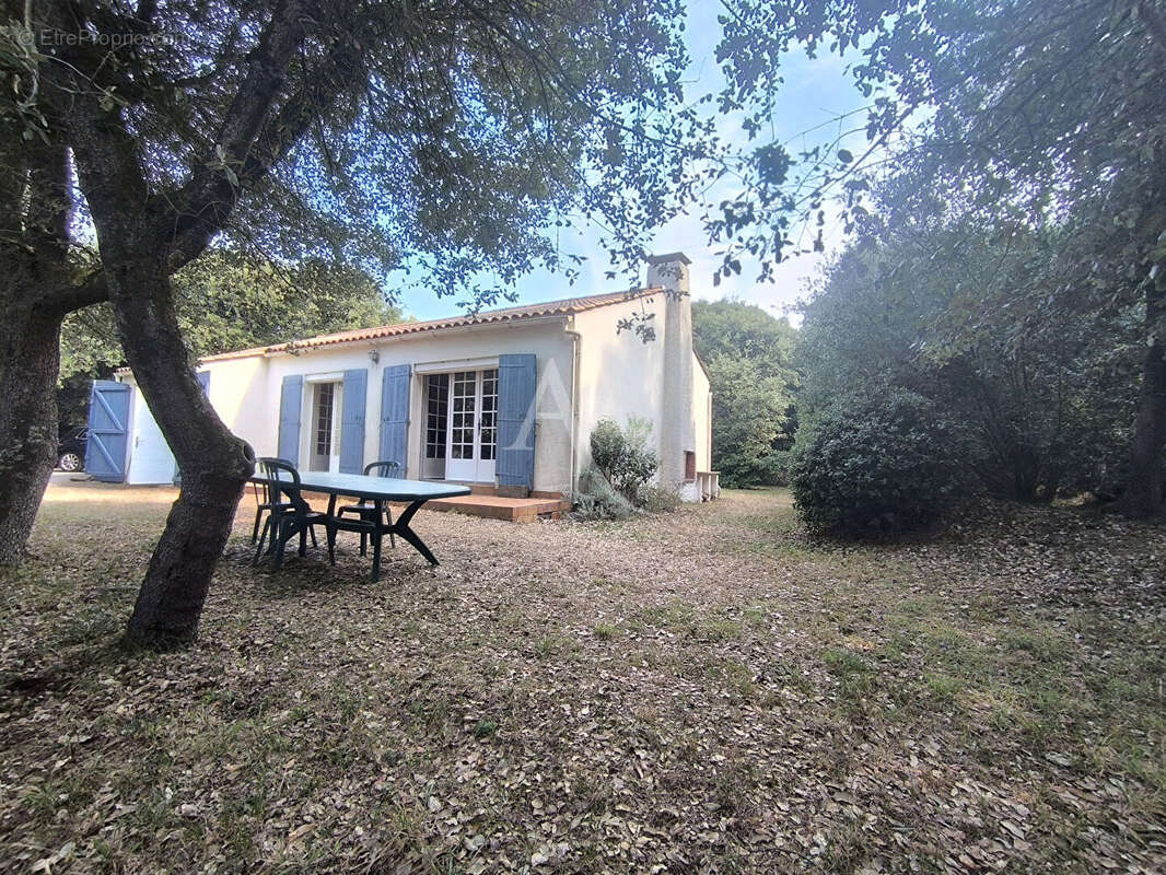 Maison à TALMONT-SAINT-HILAIRE