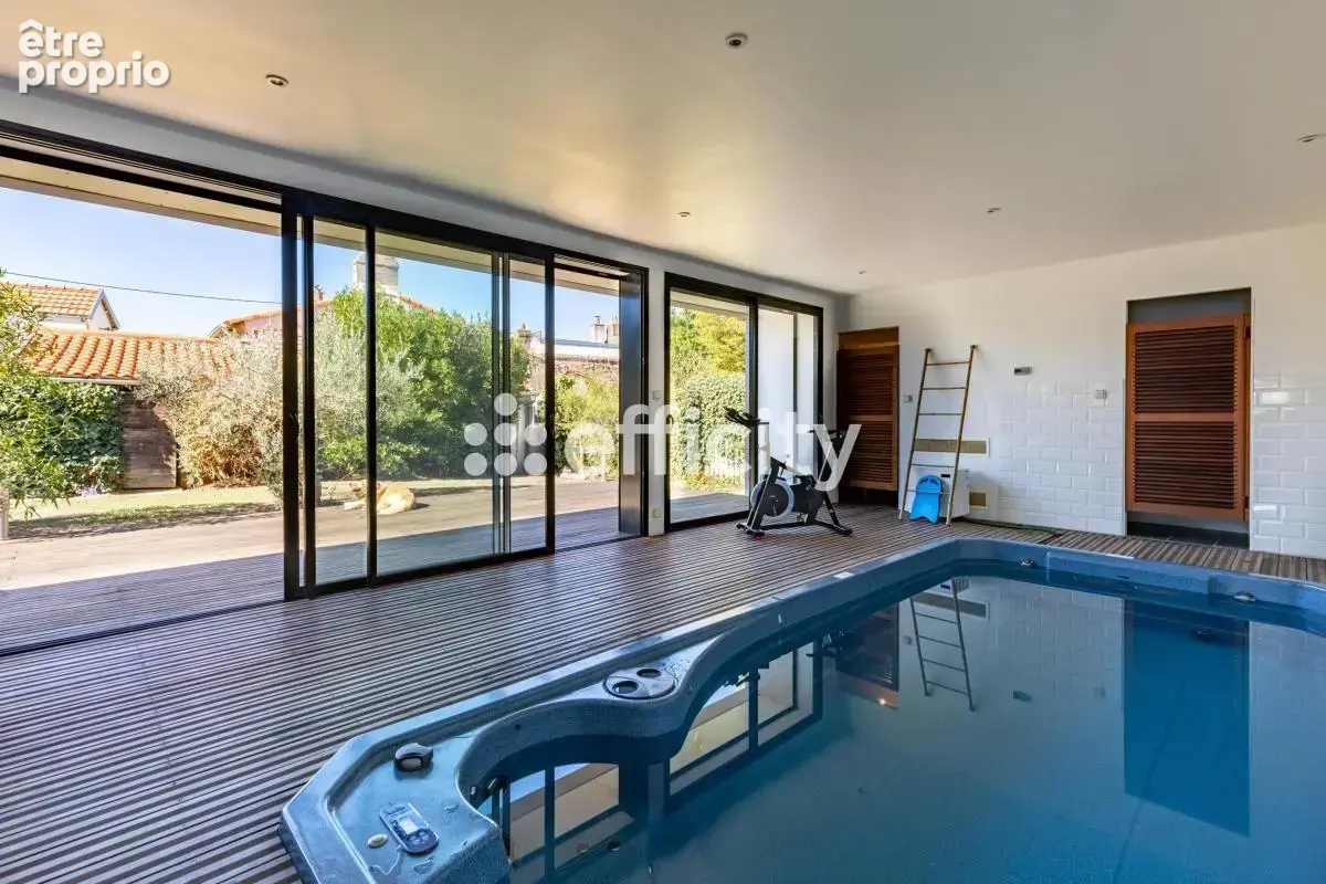 Maison 9 pièces 260 m² à vendre à Saint-Sebastien-Sur-Loire (44230) - photo 14