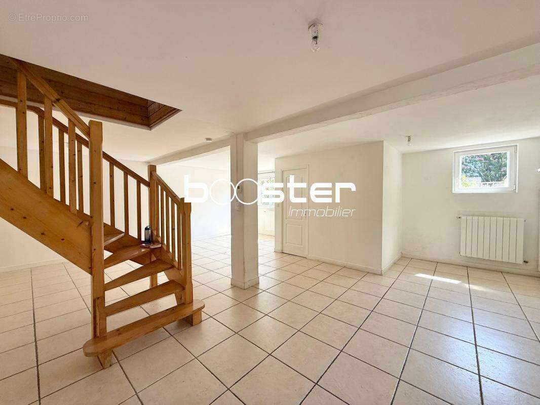 Charmante Maison 4 Pièces avec jardin et terrasse - photo 4