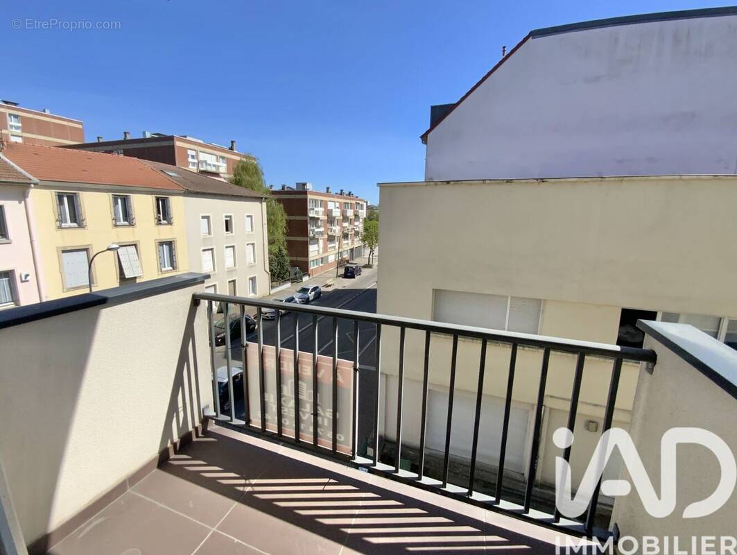 Photo 1 - Appartement à JARVILLE-LA-MALGRANGE