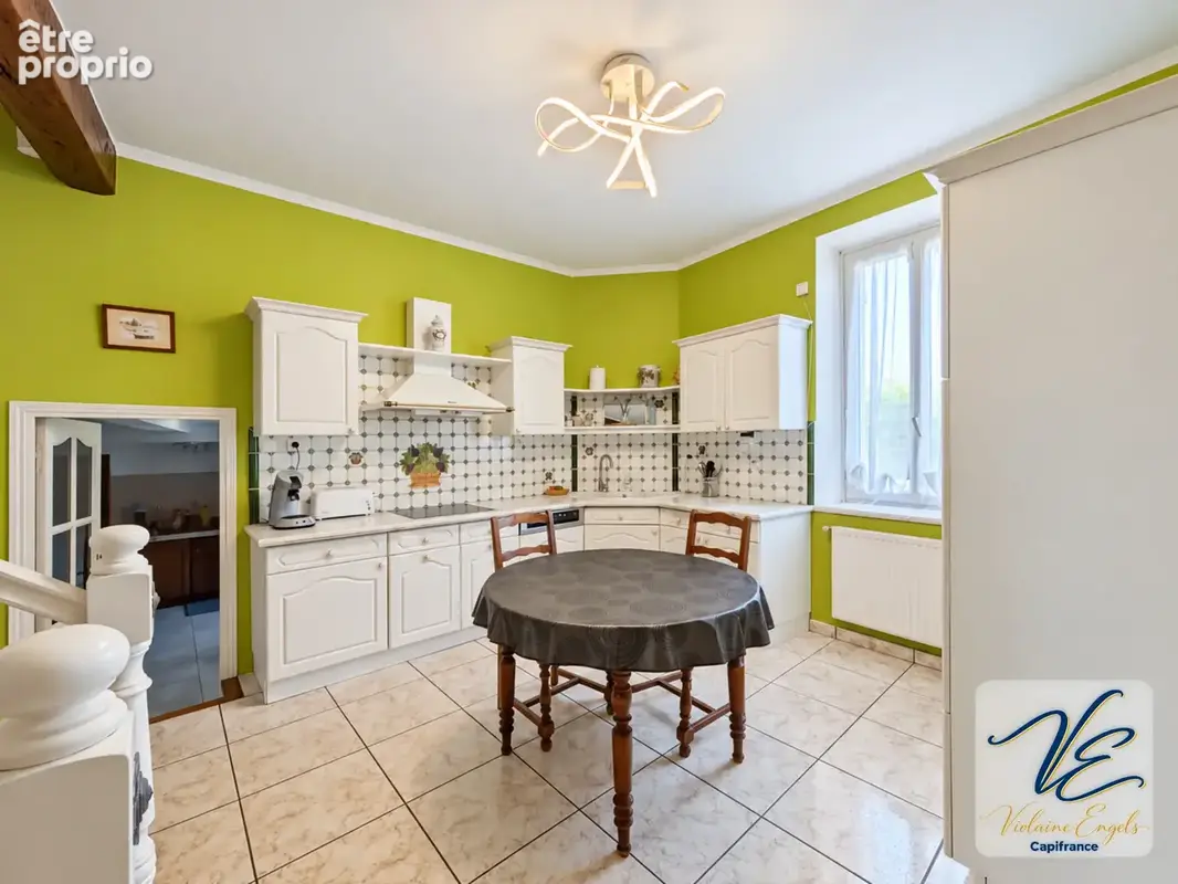 **À Cesseras, maison vigneronne de caractère avec jardin, 4 chambres et DPE B** - photo 5