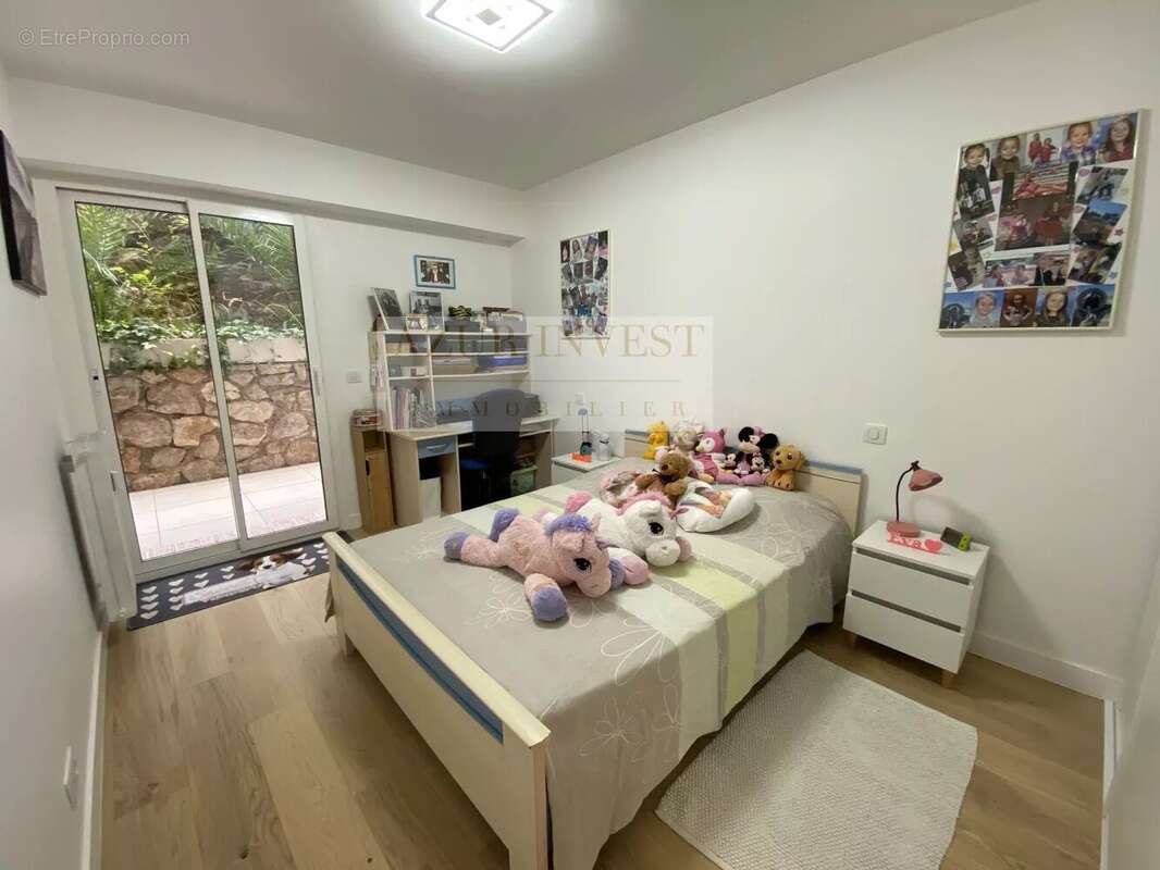 Appartement à ROQUEBRUNE-CAP-MARTIN
